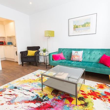 Chester Stays - Lovely Apartment In The Heart Of Chester With Free Parking Екстериор снимка
